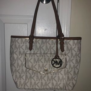 White Michael Kors Purse